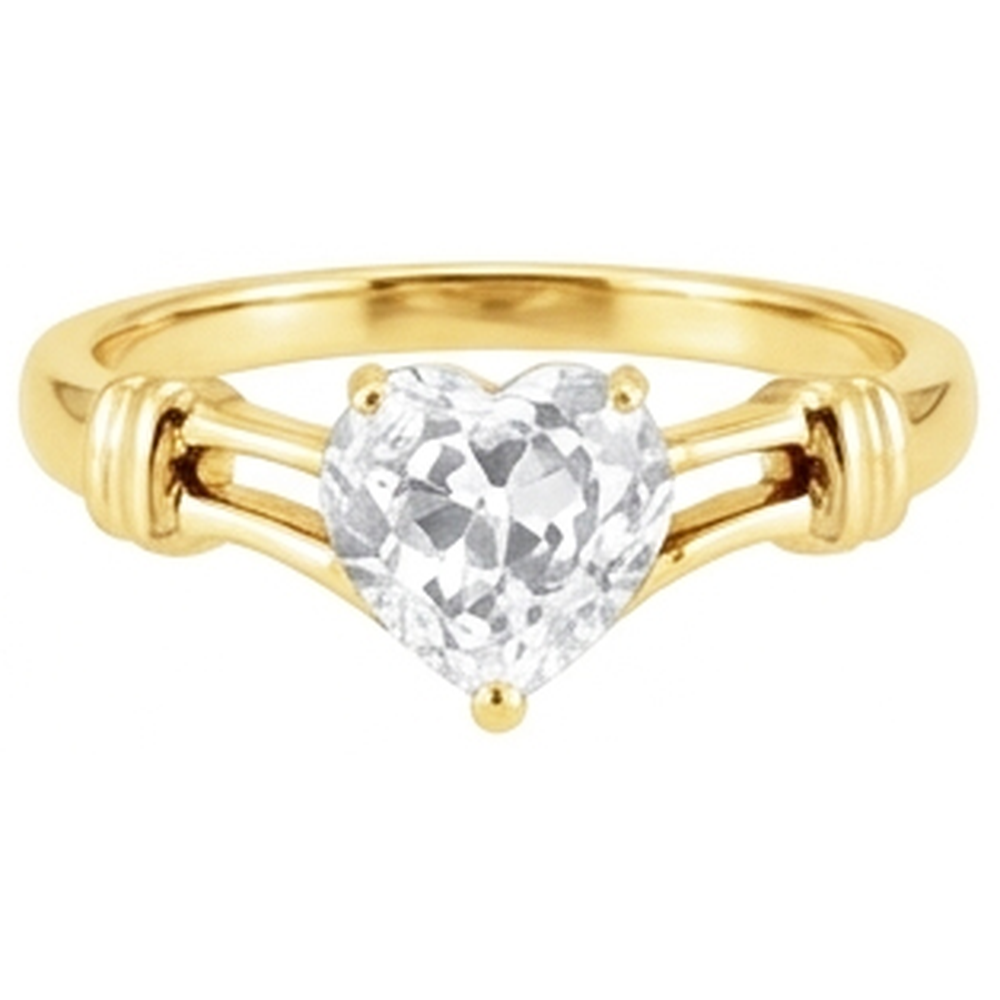 natural heart diamond 4.50ct ring close up detail