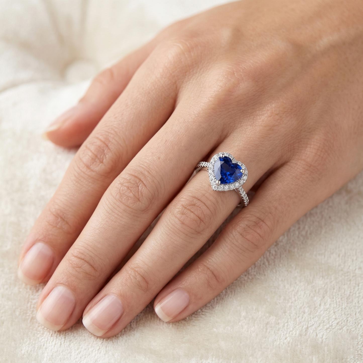 Heart Ceylon Sapphire Round Natural Earth Mined Diamonds Ring 4 Ct White Gold 14K