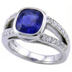 Kashmir Sapphire And Natural Earth Mined Diamond Ring White Gold 14K 4.5 Carats
