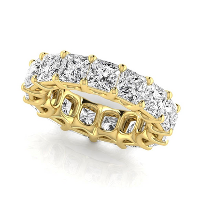 lab grown princess diamond 11.25ct band close up detail