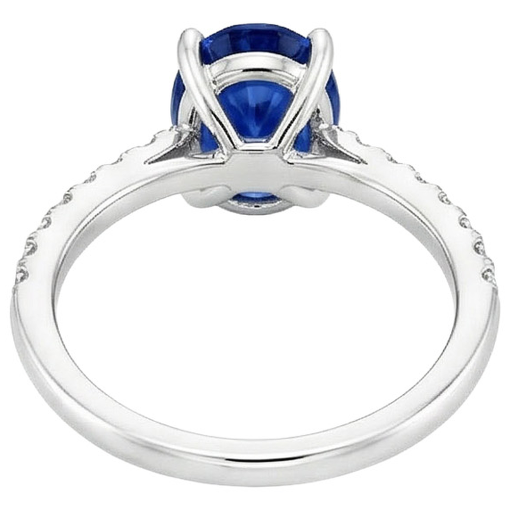 natural round sapphire 5.25ct ring on white background