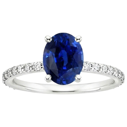 natural round sapphire 5.25ct ring close up detail