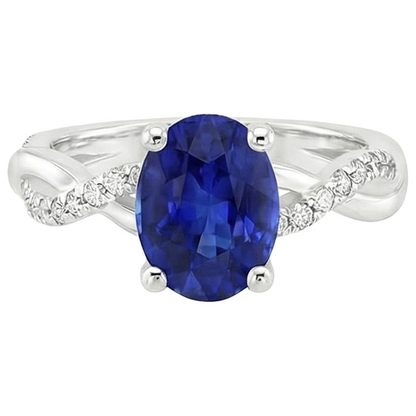 natural round sapphire 5ct ring close up detail