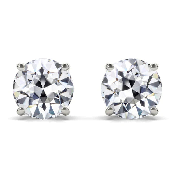Ladies 5 Ct Stud Diamond Earrings