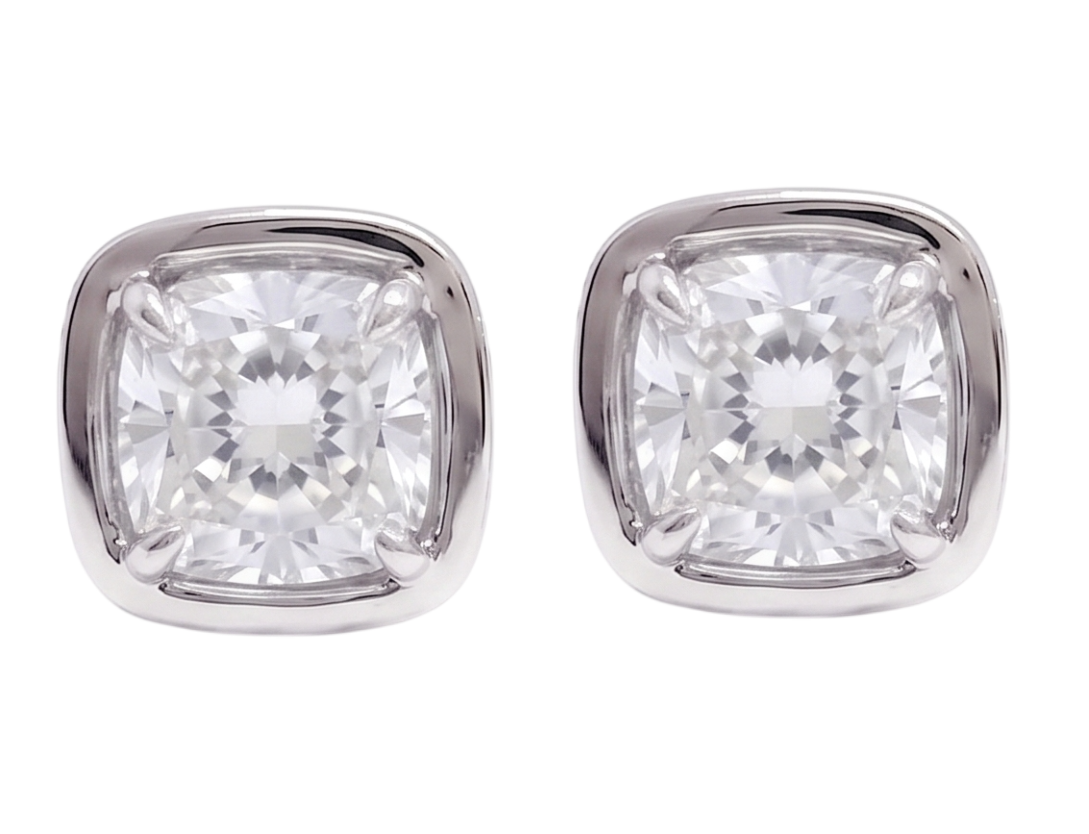Ladies 2 Carat Cushion Cut Stud Lab Grown Diamonds Earring White Gold 14K