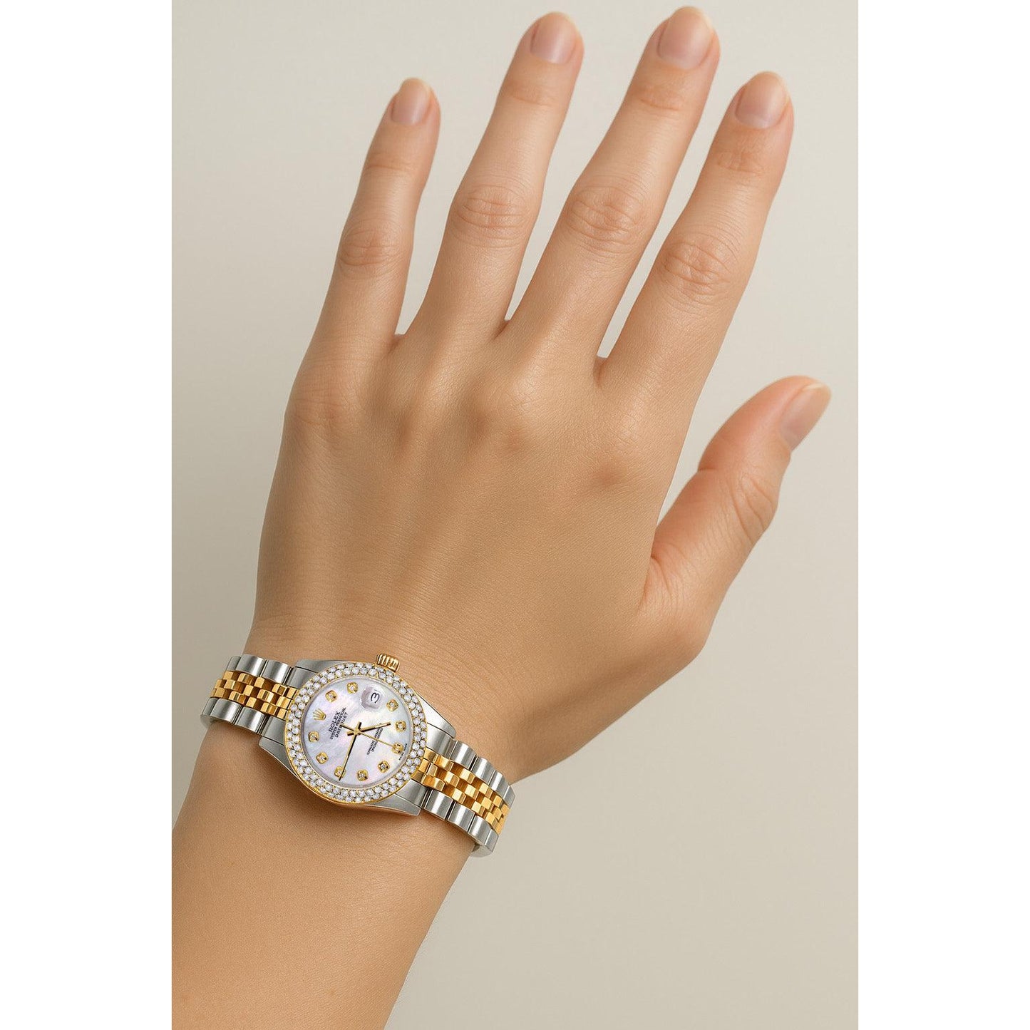 Ladies Rolex Datejust 26 mm  Mother Of Pearl Dial Double Row Diamond Bezel P1