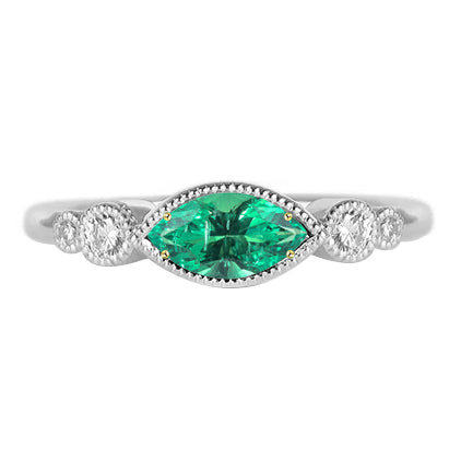 Marquise Cut Green Emerald Ring Simple Women’s Diamond Jewelry