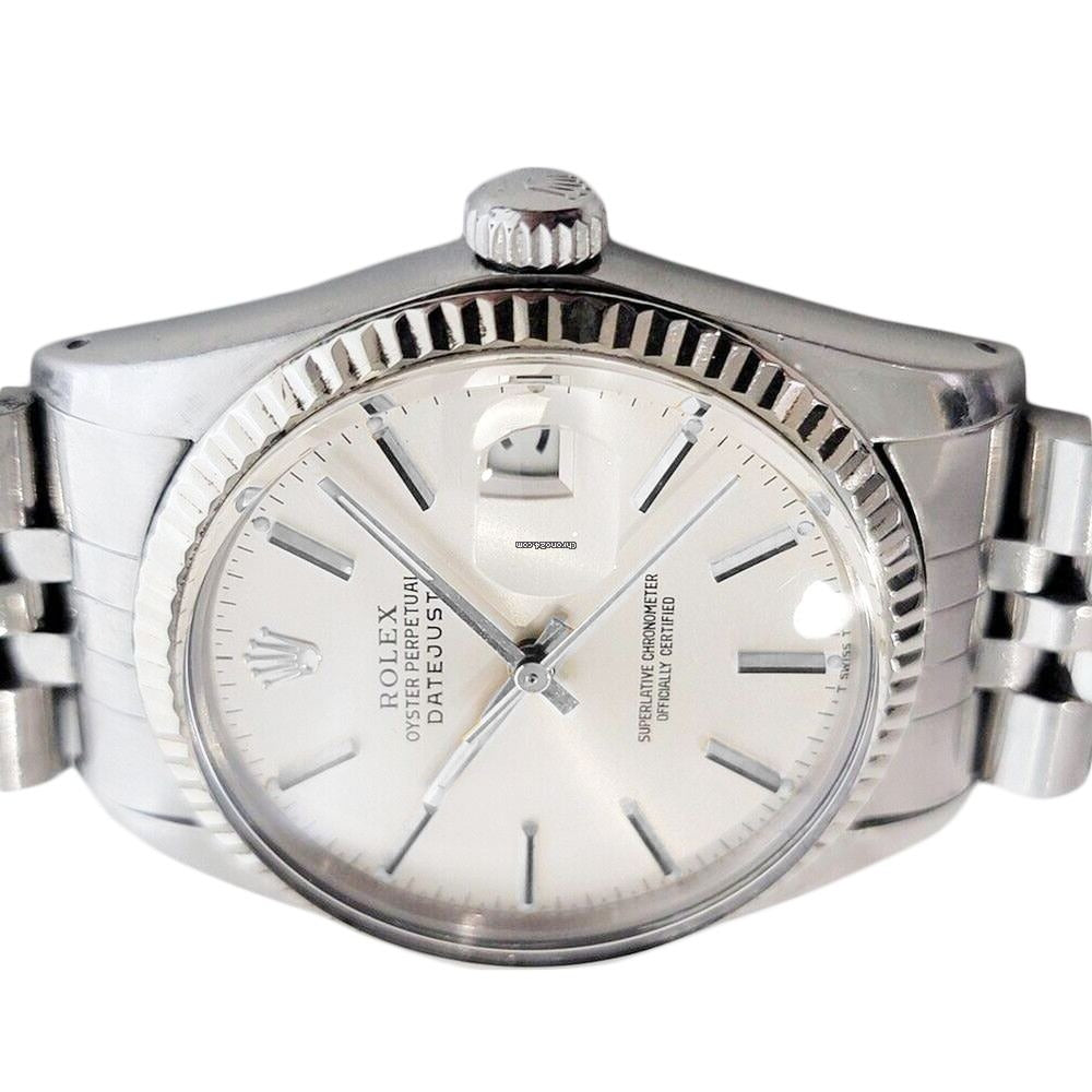 Watch Silver Dial Fluted Bezel 