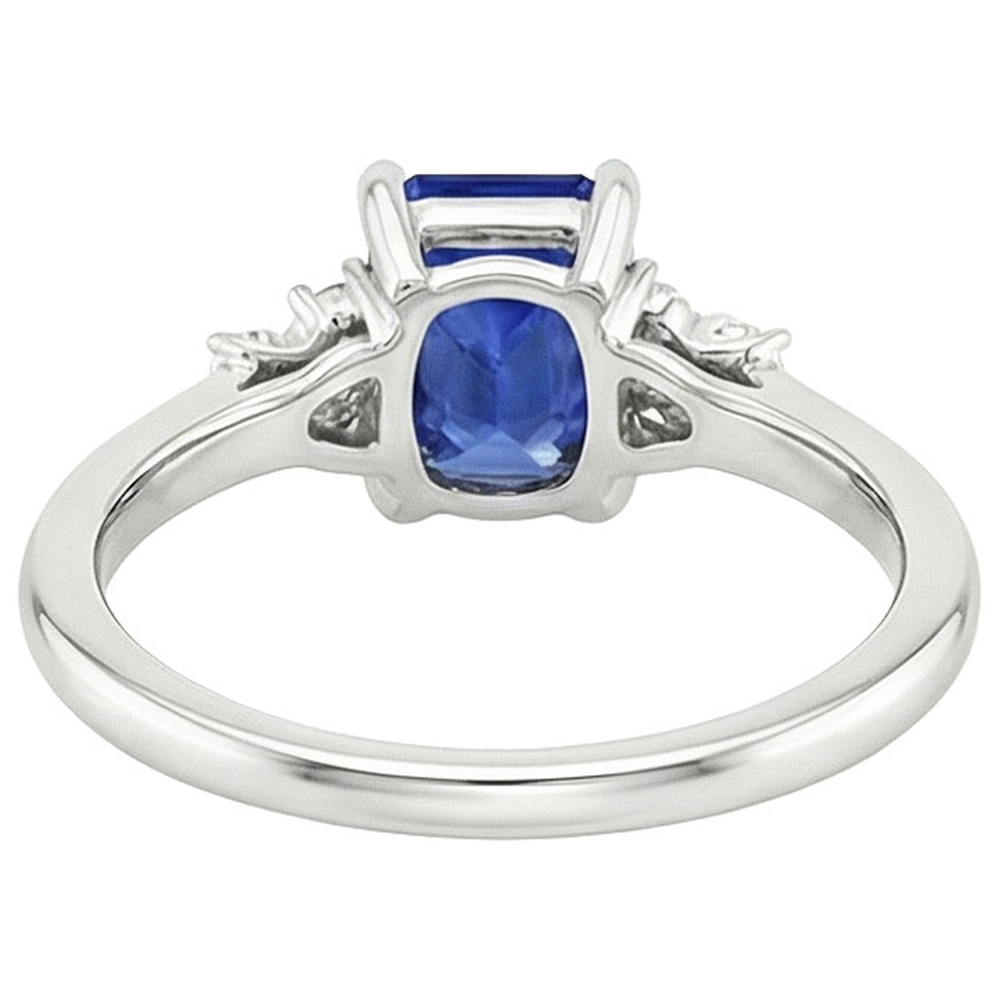 natural emerald sapphire 4ct ring on white background