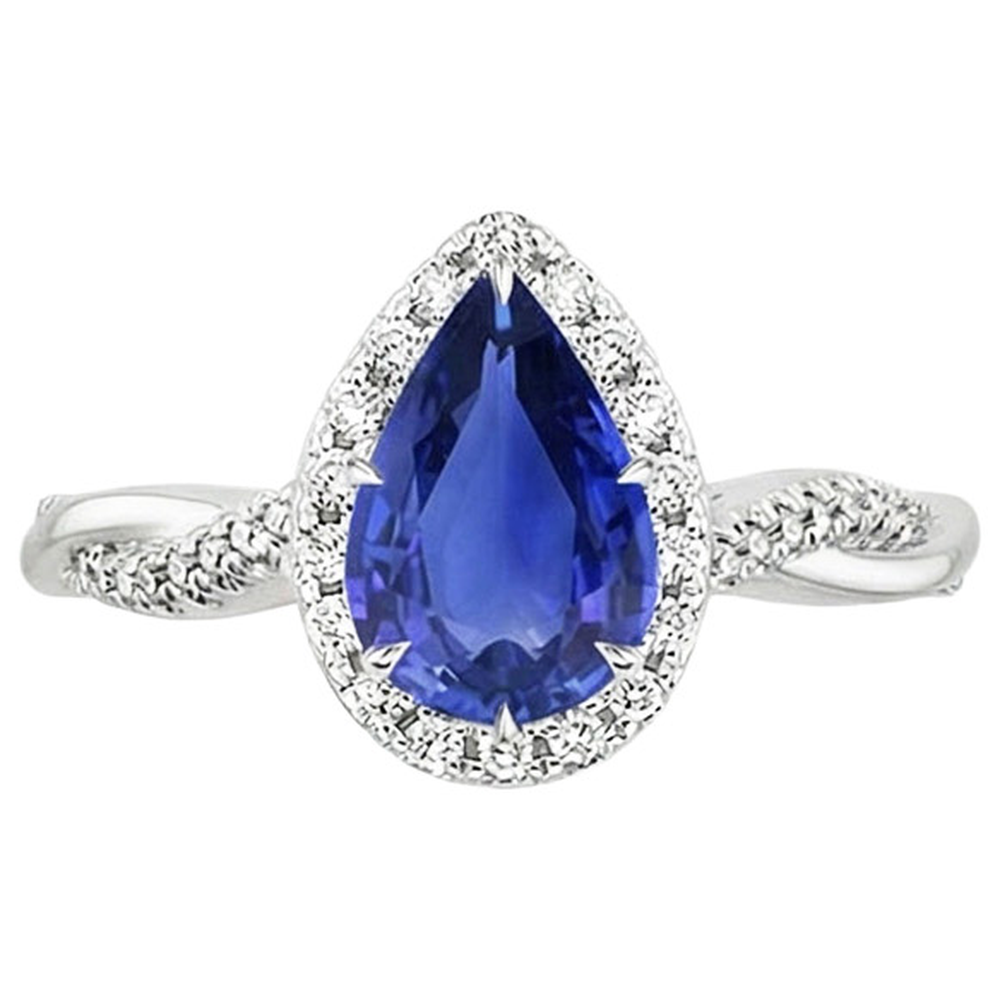 natural round sapphire 5.50ct ring close up detail