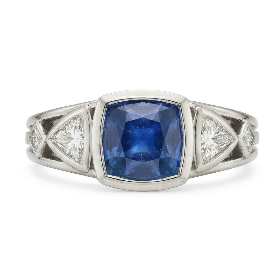 Natural Earth Mined Diamond Ring 2.50 Carats Bezel Round Sapphire & Trillion, Princess Cut
