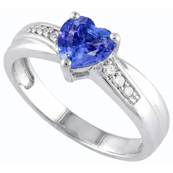 Natural Earth Mined Diamond Ring Heart Shaped Ceylon Sapphire 1.50 Carats Women’s Jewelry