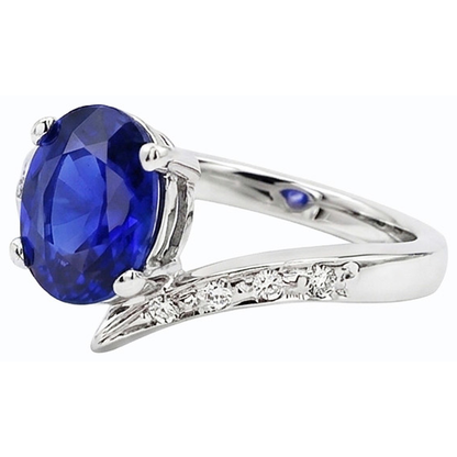 natural round sapphire 2.50ct ring close up detail