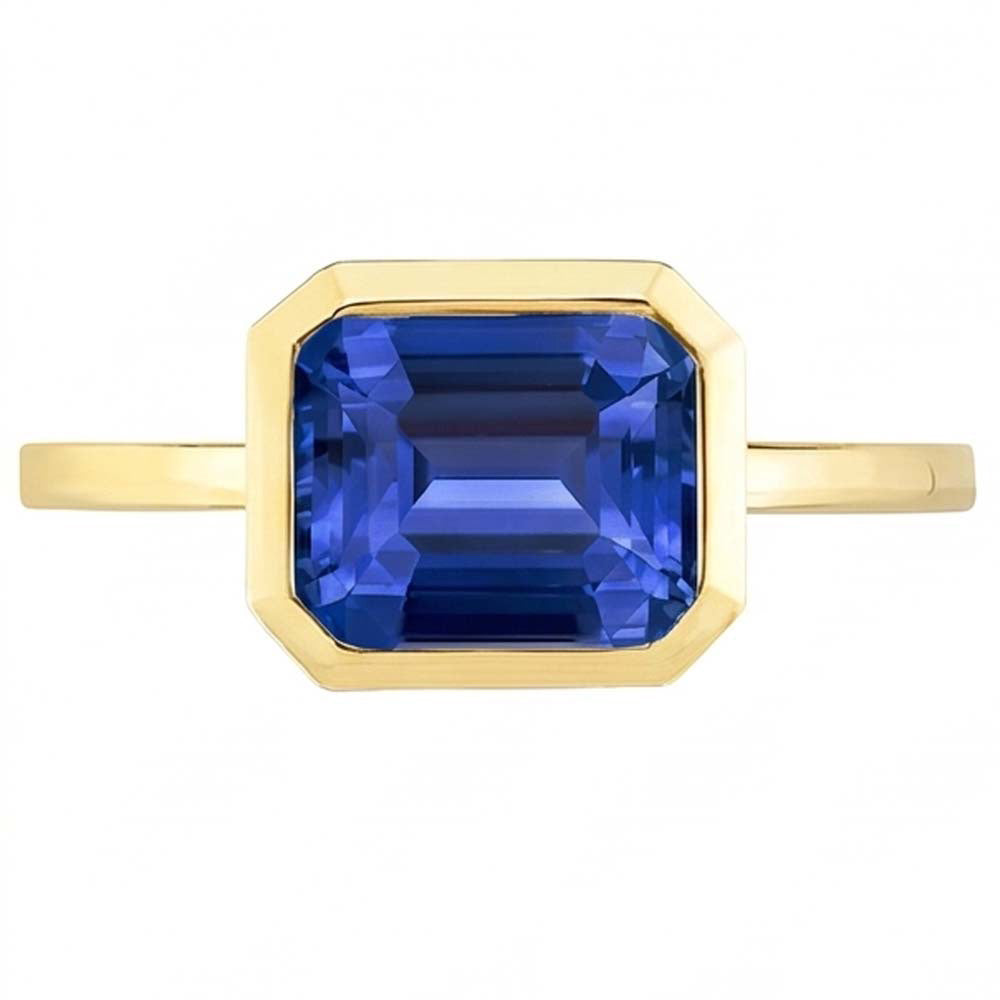 Natural Real ( Not Lab Grown )  2 Carats Emerald Solitaire Ceylon Sapphire Bezel Set Ring Yellow Gold