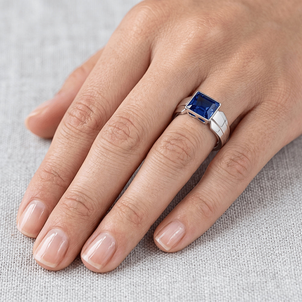 Natural Real ( Not Lab Grown )  2 Carats Solitaire Womens Ring Princess Ceylon Sapphire Bezel Set
