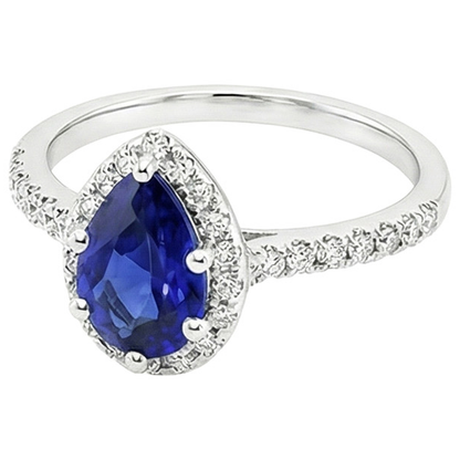 natural round sapphire 5.50ct ring close up detail