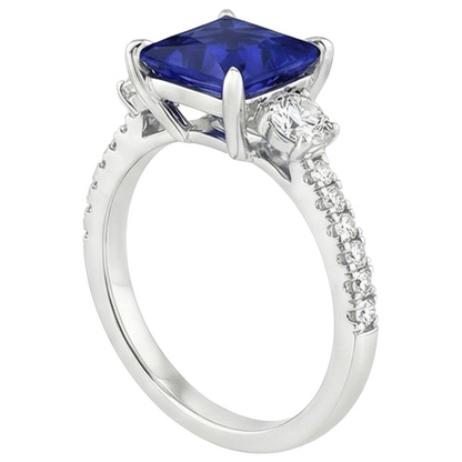 natural round sapphire 6.25ct ring profile view