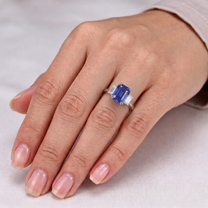 Natural Real ( Not Lab Grown )  Emerald Three Stone Blue Sapphire Ring 3.50 Carats Women’s Jewelry