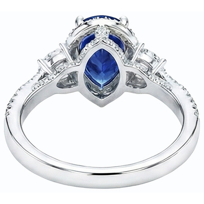 natural round sapphire 4.50ct ring on white background