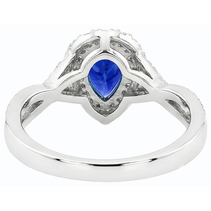 natural round sapphire 4.50ct ring on white background
