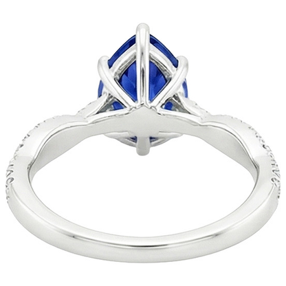natural round sapphire 5.50ct ring on white background