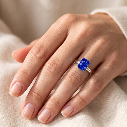 Natural Real ( Not Lab Grown )  Radiant Solitaire Ceylon Sapphire Engagement Ring 2.50 Carats Gold 14K