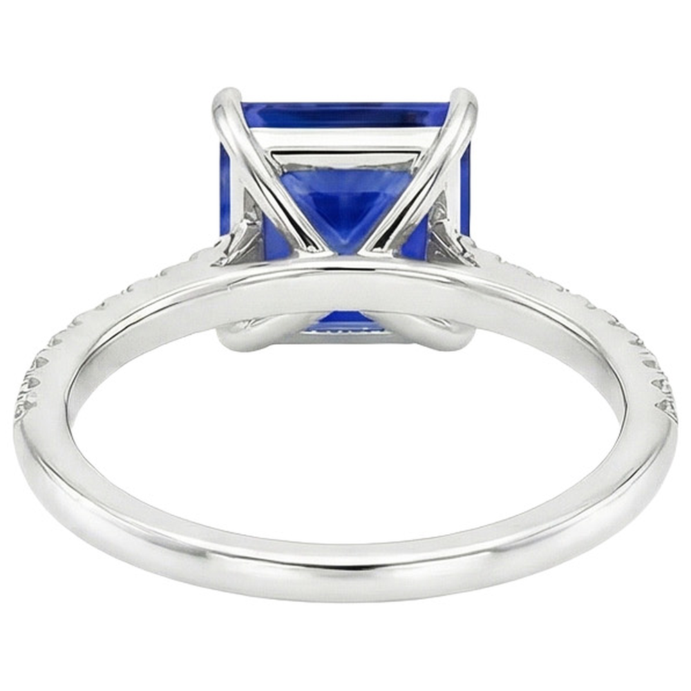 natural round sapphire 6ct ring on white background