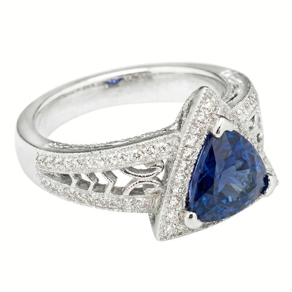 natural trillion sapphire 1.50ct ring close up detail