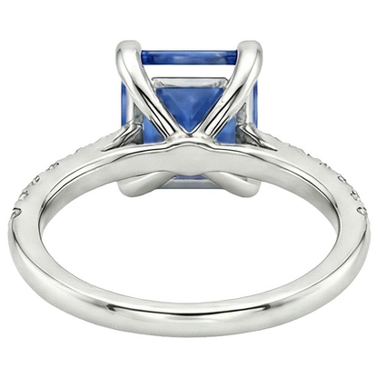 natural round sapphire 4ct ring on white background