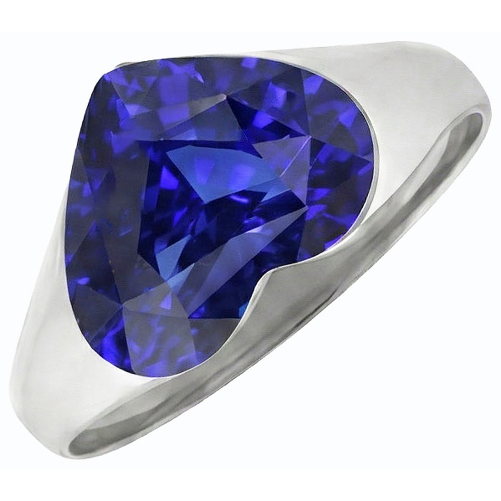 natural heart sapphire 3ct watch close up detail