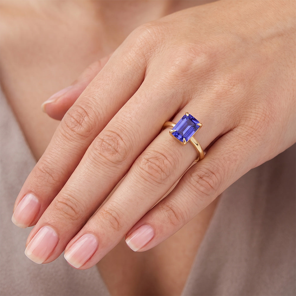 Natural Real ( Not Lab Grown )  Women Solitaire Ring Yellow Gold Emerald Ceylon Sapphire 2.50 Carats