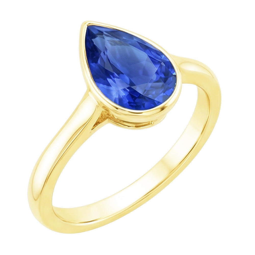 natural pear sapphire 4ct watch close up detail