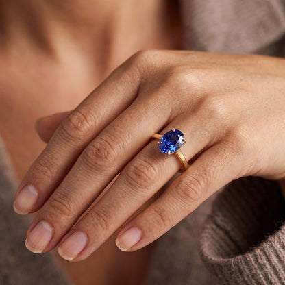 Natural Real ( Not Lab Grown )  Yellow Gold Solitaire Ring Oval Sri Lankan Sapphire 3 Carats