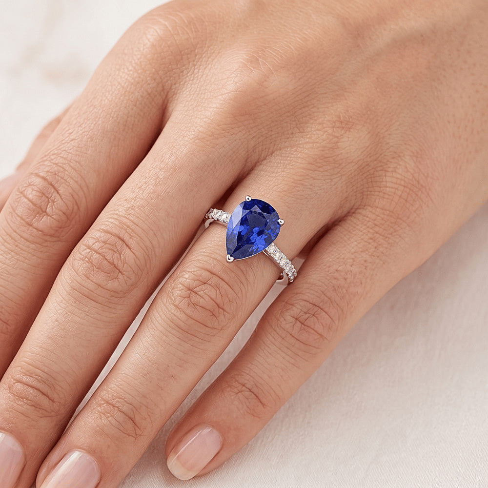 Natural Sapphire Ring 4ct - White Gold 14K