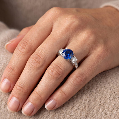 Natural Sapphire Ring 5ct - White Gold 14K