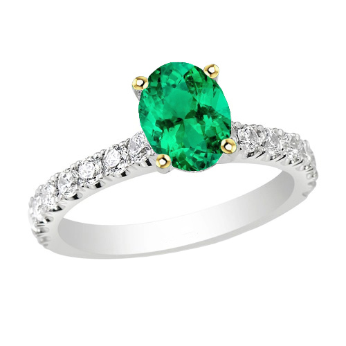 Oval Green Emerald Ring