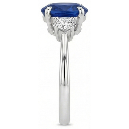Oval & Round Natural Earth Mined Diamond 3 Stone Ring Sri Lankan Sapphire 3.50 Carats Gold