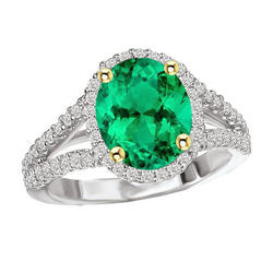 Oval Shaped Green Emerald Wedding Ring With Halo Diamonds