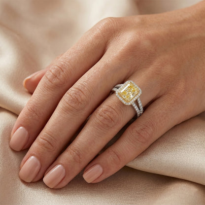 Pavé Statement Ring – Yellow Canary Diamond 2 ct Two-Tone 14K