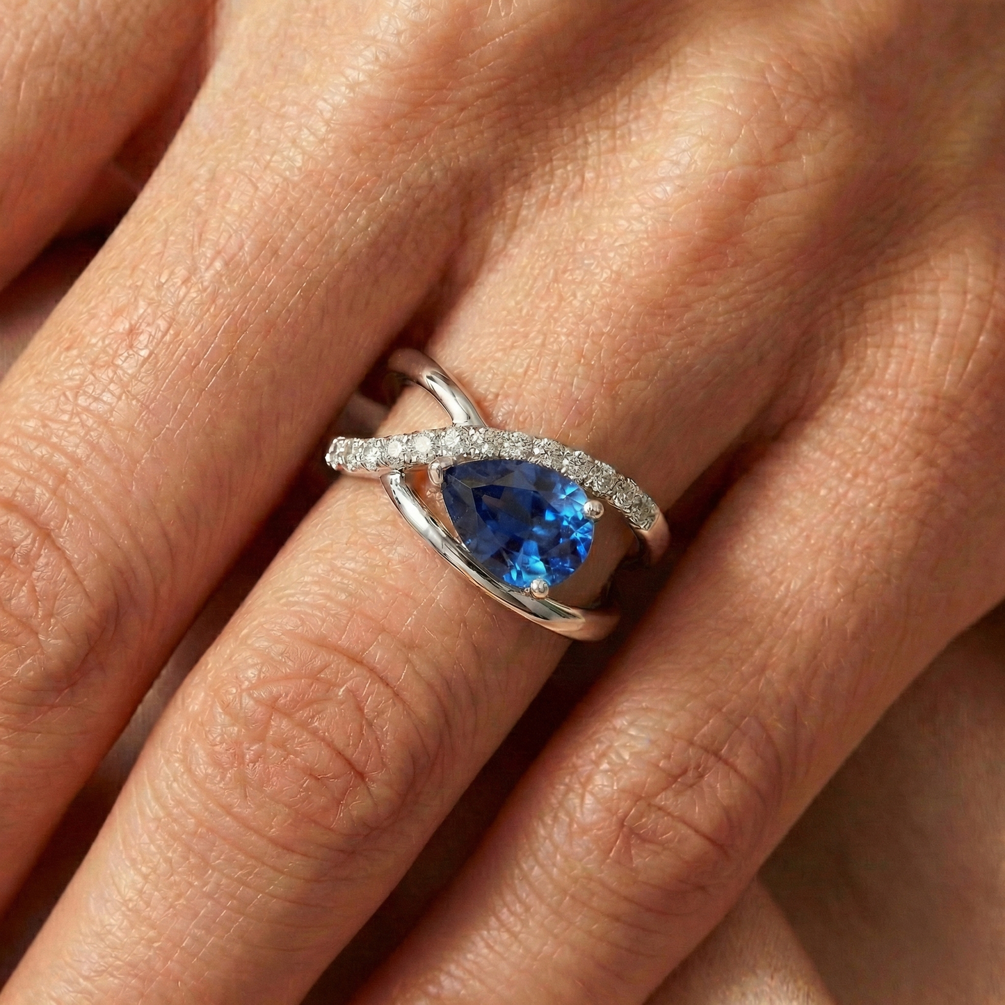 Pear & Round 2.65 Carats Sapphire Natural Earth Mined Diamond Ring White Gold 14K