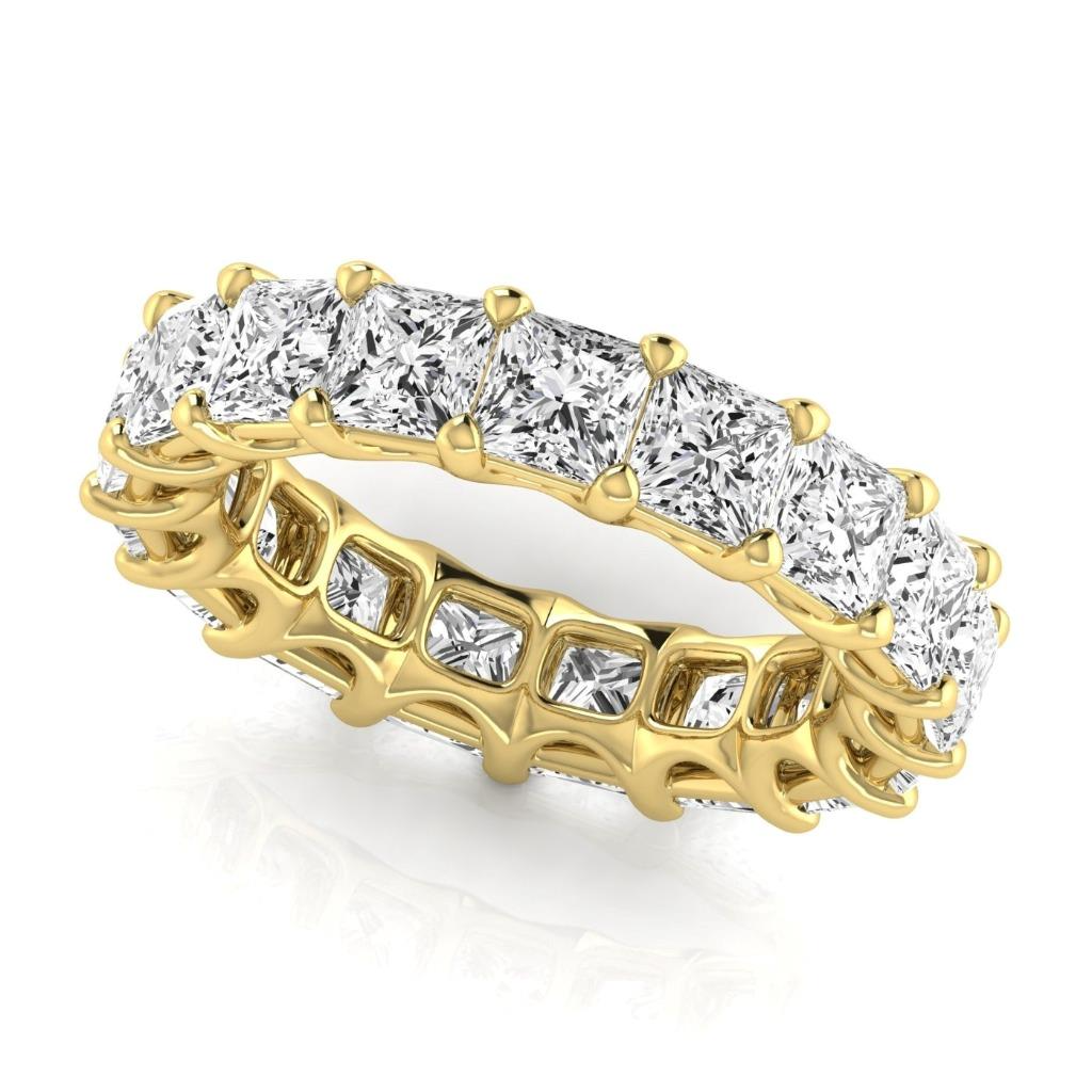 lab grown princess diamond 8.5ct band close up detail