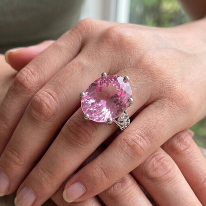 Prong Set 21.00 Ct Solitaire Pink Kunzite Wedding Ring White Gold