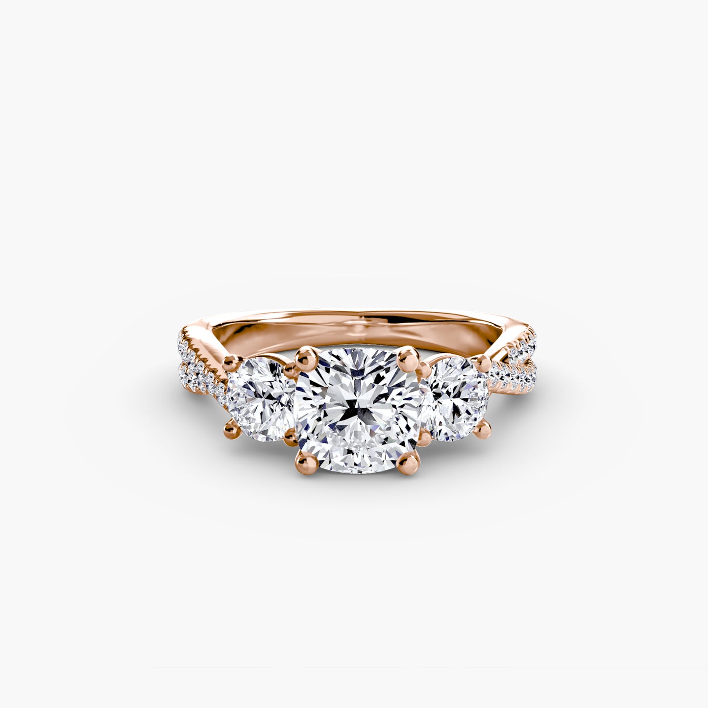 natural round diamond 0.77ct band lifestyle photo