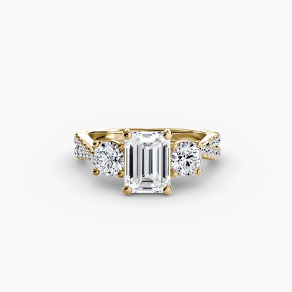 natural round diamond 0.77ct band top view