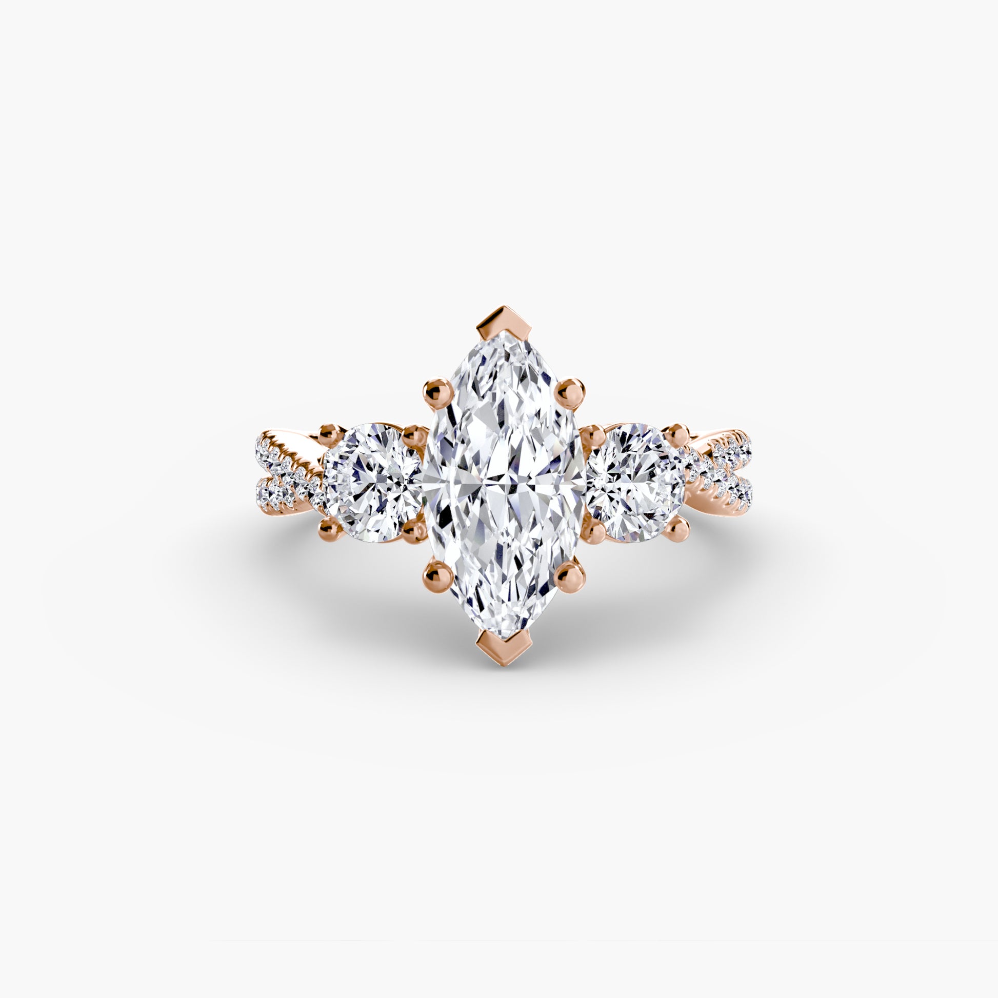 natural round diamond 0.77ct band close up detail