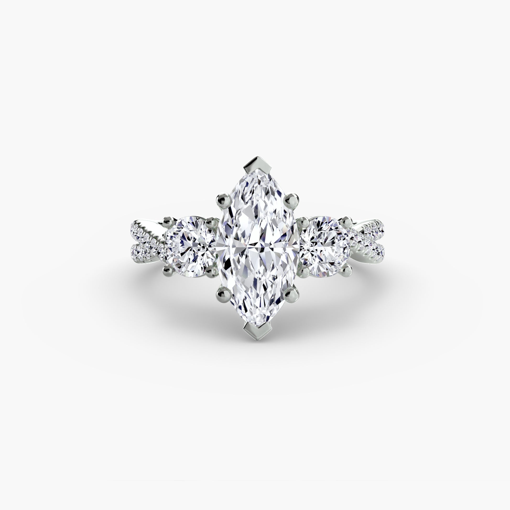 natural round diamond 0.77ct band lifestyle photo