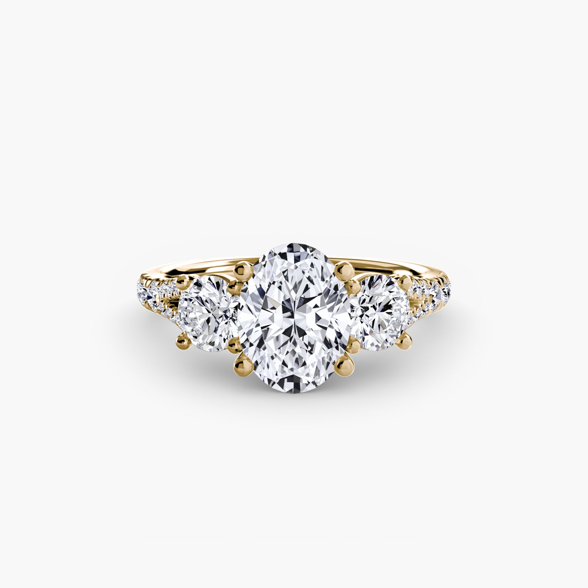 natural round diamond 0.77ct band close up detail