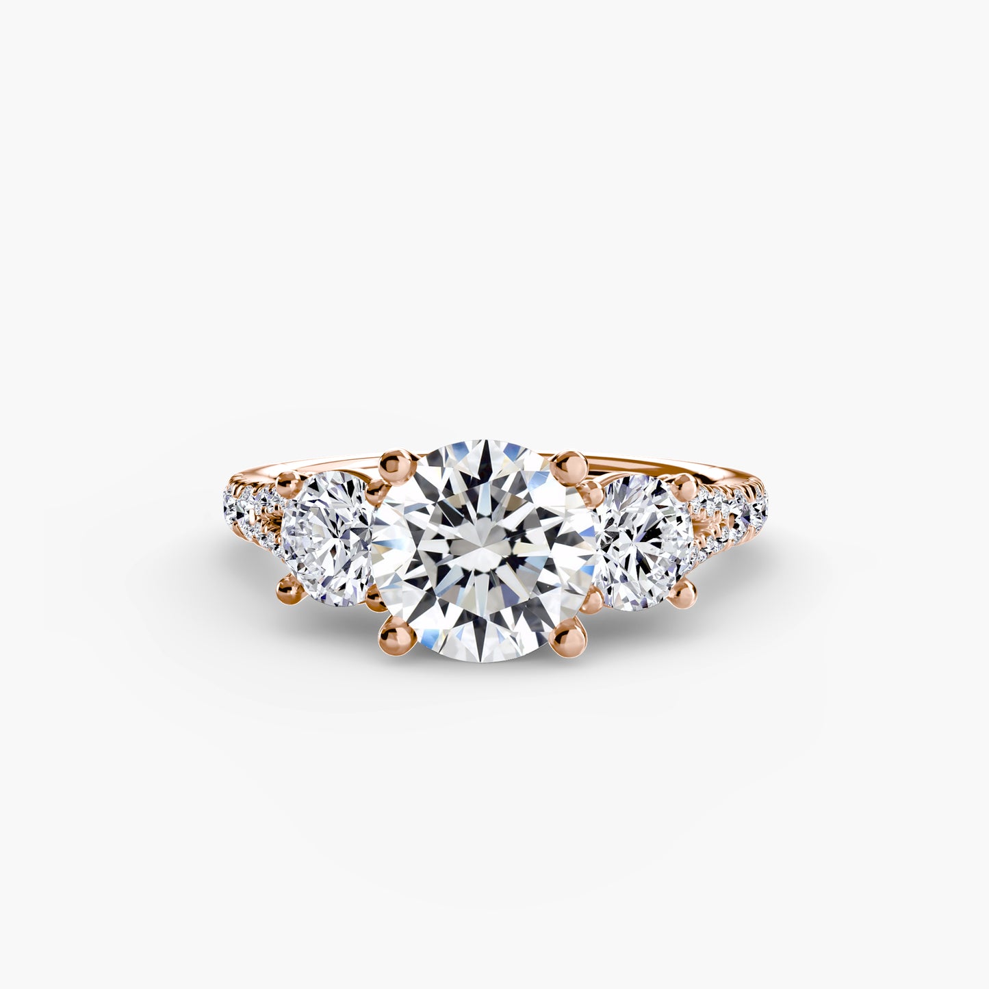 natural round diamond 0.77ct band lifestyle photo