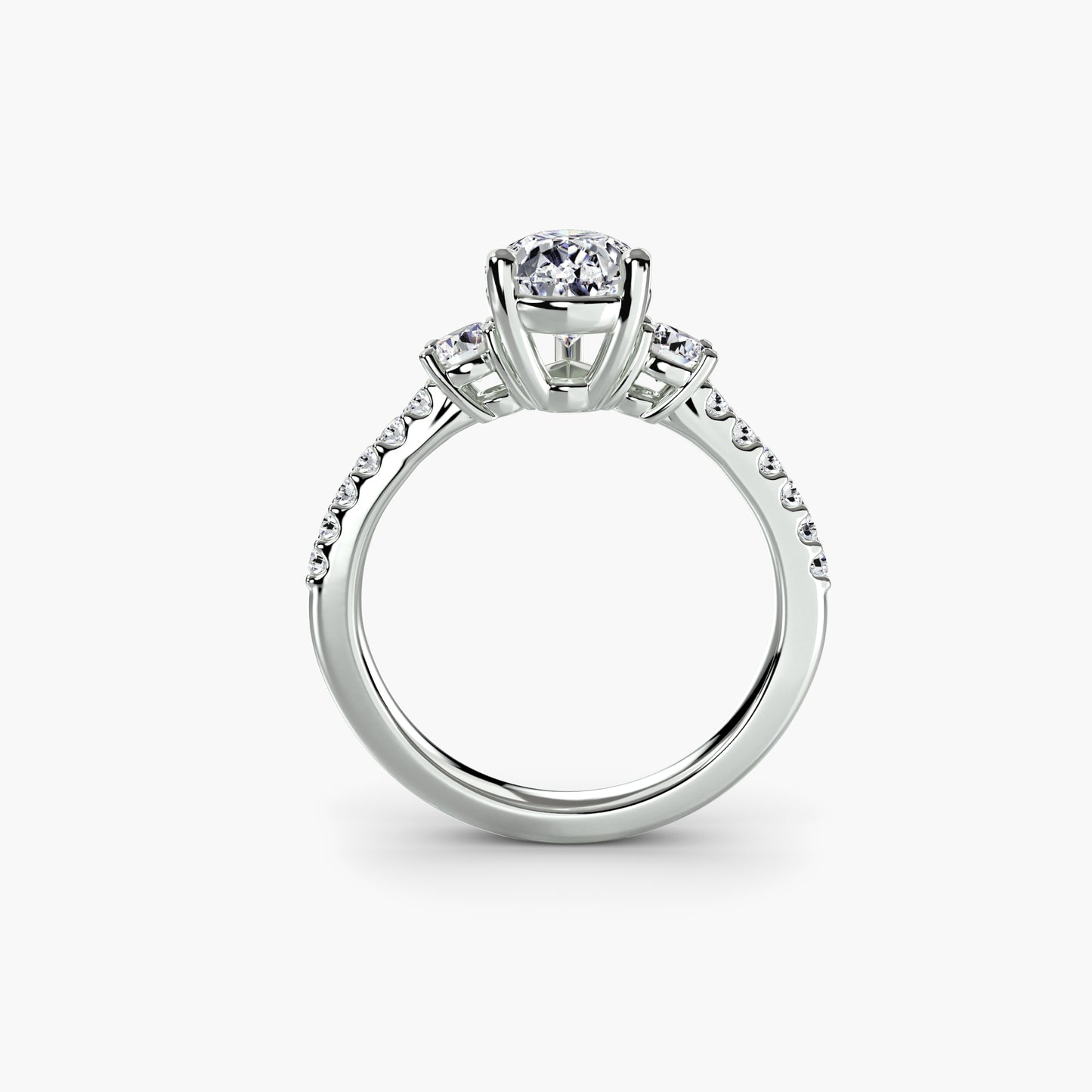 natural round diamond 0.40ct band side angle