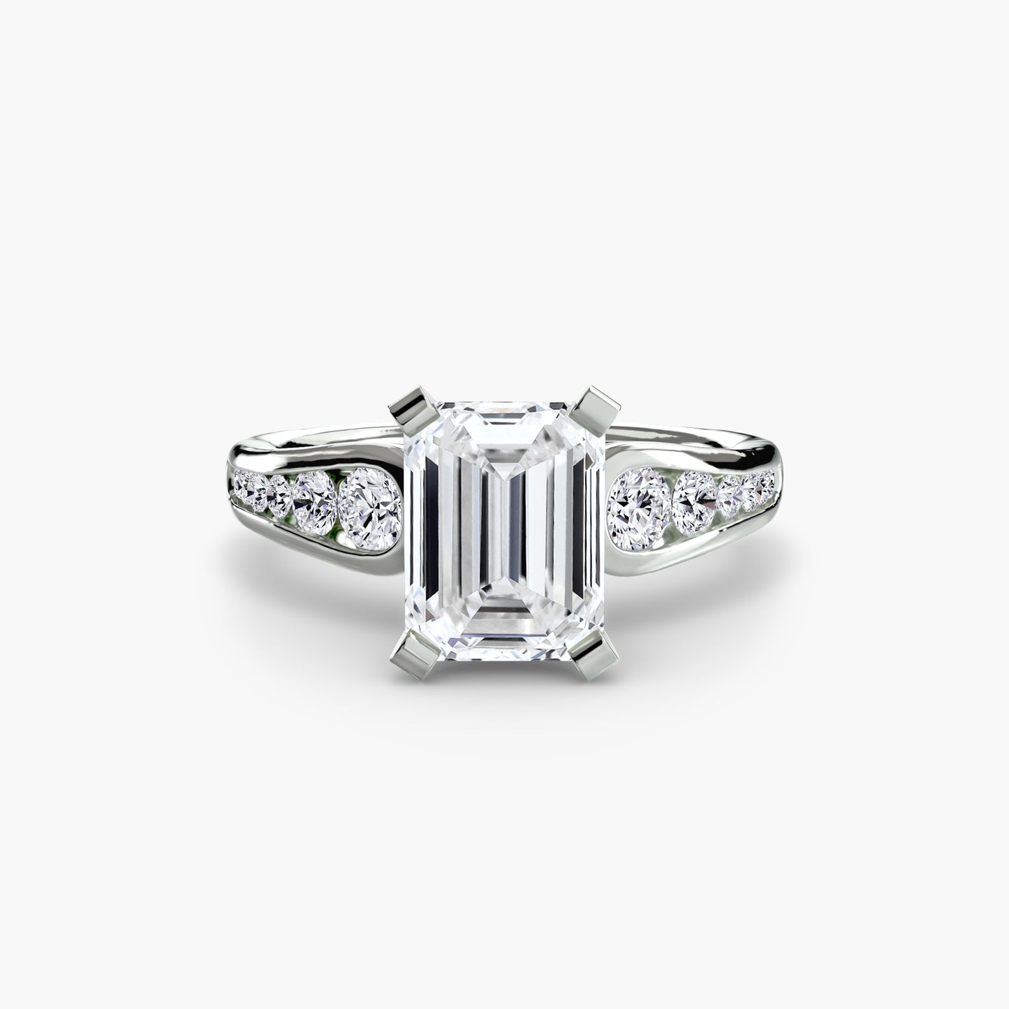 natural round diamond 0.34ct other on white background